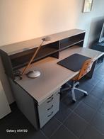 Zeer kwalitatieve bureau, Ophalen, Bureau