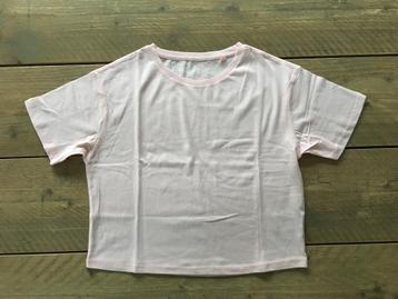 C&A, t-shirt rose (modèle court) taille 146-152