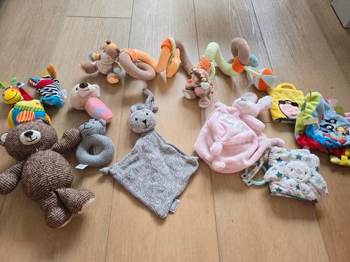 Jollein knuffeldoekje en rammelaar, little Dutch boekje enz., Kinderen en Baby's, Speelgoed | Knuffels en Pluche, Gebruikt, Ophalen of Verzenden