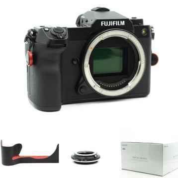 Fujifilm GFX 50S II + Minolta MD/GFX Adapter + Etui en cuir