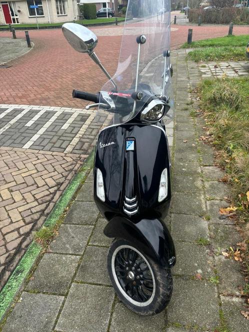 Vespa sprint 2019 4t, Fietsen en Brommers, Scooters | Vespa, Gebruikt, Vespa S, Klasse A (25 km/u), Benzine, Ophalen