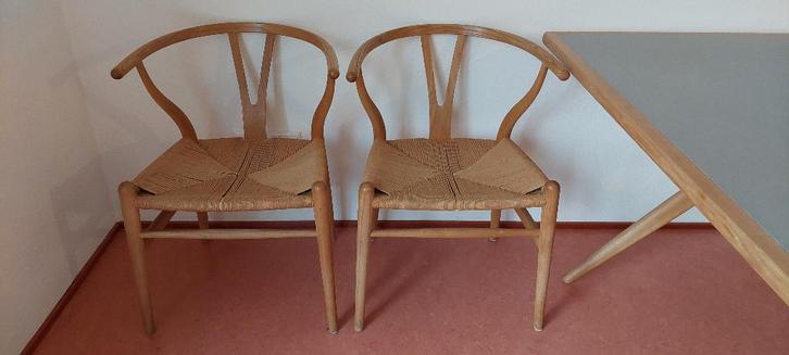 Wegner originele PP85 cross legged table +4 Wishbone chairs, Maison & Meubles, Tables | Tables à manger, Comme neuf, 50 à 100 cm