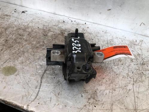 Versnellingsbak Steun van een Skoda Fabia, Auto-onderdelen, Ophanging en Onderstel, Skoda, Gebruikt, 3 maanden garantie, Ophalen of Verzenden