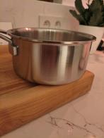 Demeyere industry 5 sauspan 16 cm, Huis en Inrichting, Keuken | Potten en Pannen, Ophalen of Verzenden