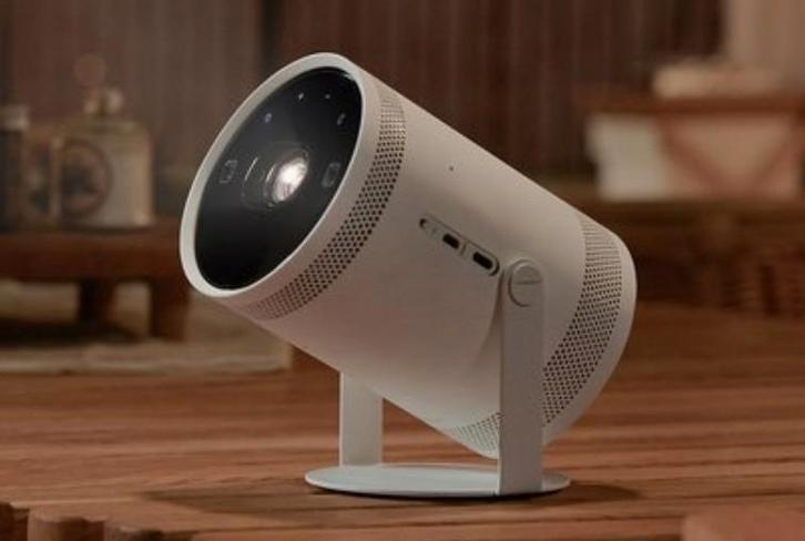 Beamer Samsung SP-LFF3CLAX, Audio, Tv en Foto, Beamers, Zo goed als nieuw, Ophalen of Verzenden