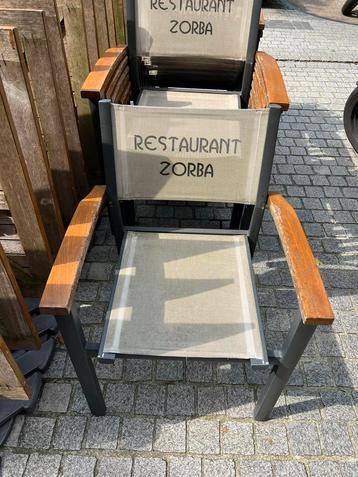 Chaise de terrasse 32 pieces   beschikbaar voor biedingen