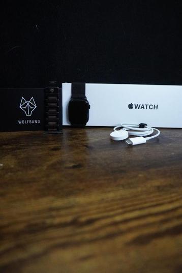 Apple Watch SE (2022) 44mm beschikbaar voor biedingen