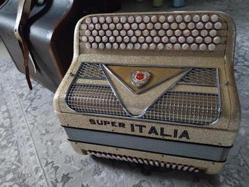 accordeon  beschikbaar voor biedingen