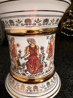 Vaas keramiek met vergulde tekeningen, Ophalen