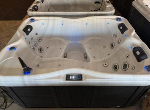 | 🫧 BALBOA JACUZZI ❗️| 🫧3 PERS❗️| 🫧 GARANTIE ❗️|, Tuin en Terras, Zwembad-toebehoren, Zo goed als nieuw, Verlichting, Ophalen of Verzenden