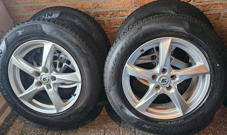 Kit hiver Peugeot 3008 17 pouces 5x108 Pirelli 7 mm TPMS, Autos : Pièces & Accessoires, Autres pièces automobiles, Citroën, Peugeot