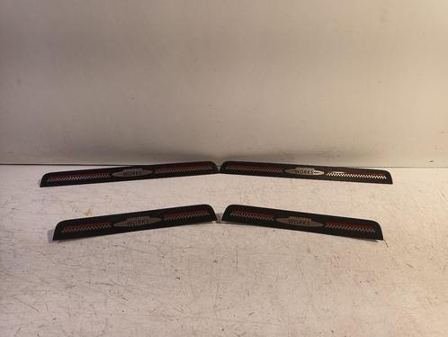 SIERLIJST INSTAP SET Mini Countryman (F60) (7389354), Auto-onderdelen, Carrosserie, Mini, Gebruikt