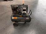 Compressor, Doe-het-zelf en Bouw, Compressors, Ophalen, Zo goed als nieuw