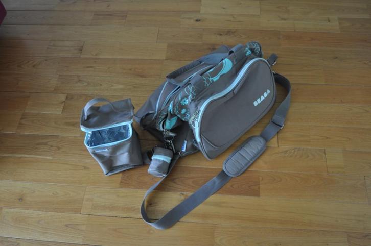 Sac à langer Beaba, Enfants & Bébés, Sac à langer bébé, Utilisé, Sac d'épaule, Enlèvement ou Envoi