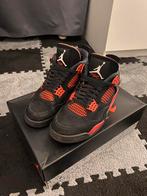 Jordan 4 Red Thunder 40, Ophalen, Zwart, Zo goed als nieuw, Sneakers