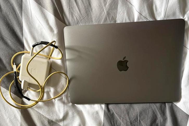 Macbook Pro (13-inch, 2017), Computers en Software, Chromebooks, Gebruikt, 13 inch, 8 GB, 128 GB, Azerty, Ophalen