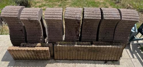 Stenen bloembak, Tuin en Terras, Bloembakken en Plantenbakken, Gebruikt, Steen, Tuin, Rond, Ophalen