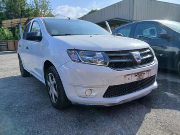 Dacia Sandero EURO 6 1.2i met Parkeersensoren en Start/Stop. beschikbaar voor biedingen
