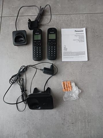 2 draagbare telefoons te koop. beschikbaar voor biedingen