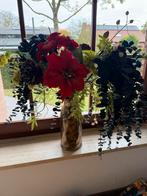 Vaas met kunstbloemen, Ophalen, Zo goed als nieuw