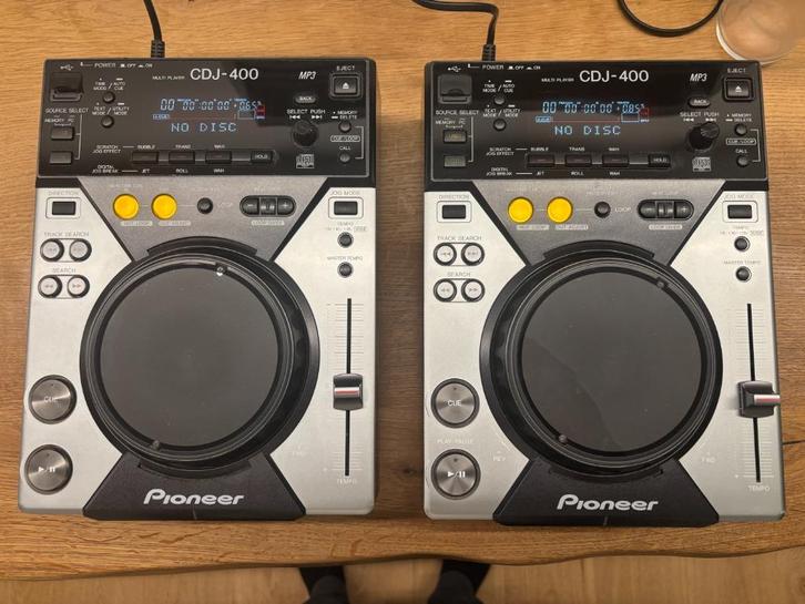 2 x Pioneer CDJ-400, Muziek en Instrumenten, Dj-sets en Draaitafels, Zo goed als nieuw, Dj-set, Pioneer, Ophalen