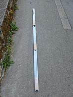 Rail guidage moteur porte garage, Auto diversen, Autostaanplaatsen en Garages