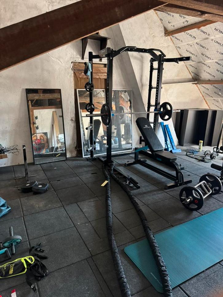 Home gym, Sport en Fitness, Fitnessmaterialen, Gebruikt, Armen, Benen, Borst, Buik, Rug, Ophalen