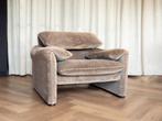 Cassina Maralunga Fauteuil | Design | Vintage, Hout, Gebruikt, 75 tot 100 cm, Ophalen of Verzenden