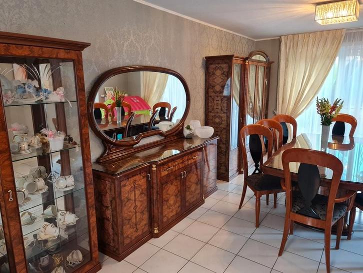 Hoogglans Italiaanse klassieke eetkamer, Huis en Inrichting, Complete eetkamers, Ophalen