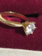 Gouden ring solitaire , grote briljant 1.25 karaat foto's, Wit, Ophalen of Verzenden, Zo goed als nieuw, 17 tot 18