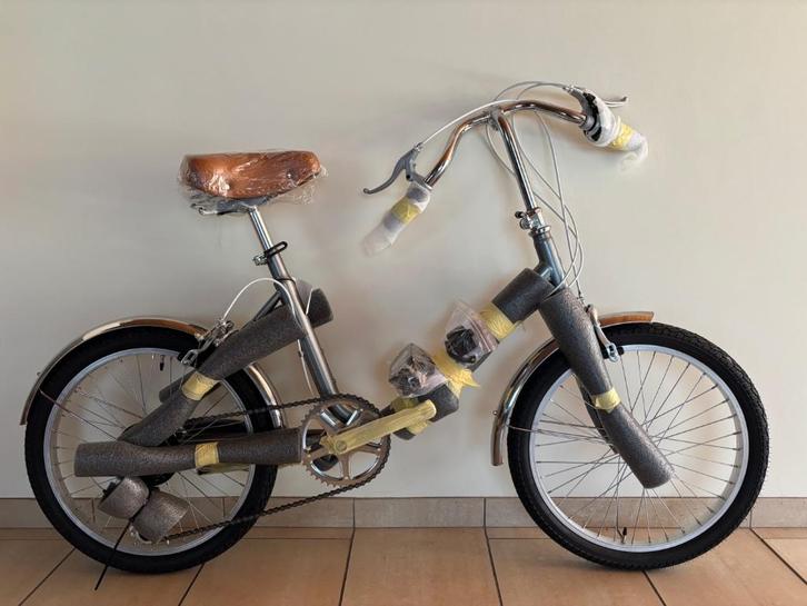 NIEUW vouwfiets Capri Vita zilver metallic, Fietsen en Brommers, Fietsen | Vouwfietsen, Nieuw, Overige merken, 20 inch of meer