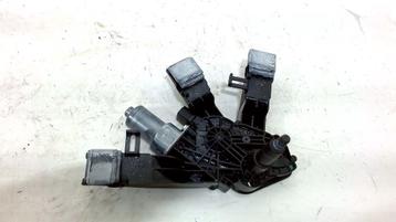 RUITENWISSERMOTOR ACHTER 308 (L3 / L8 / LB / LH / LP) beschikbaar voor biedingen