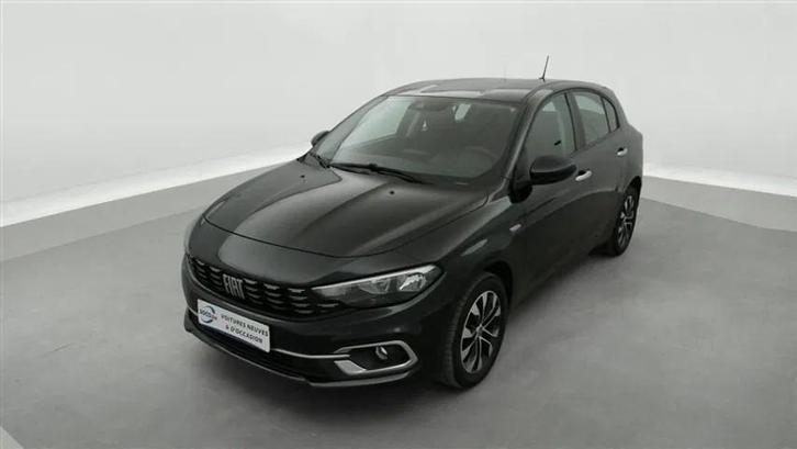 Fiat Tipo climatisation auto / CarPlay (bj 2022, automaat), Auto's, Fiat, Te koop, Tipo, Boordcomputer, Cruise Control, Elektrische ramen