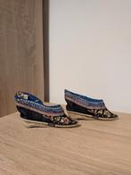 Oude Chinese schoenen geborduurde verbonden voeten Qing, Antiek en Kunst, Ophalen of Verzenden