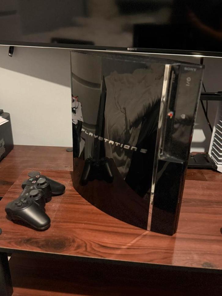 PS3 achterwaarts compatibel model CECHC04 met de doos, Games en Spelcomputers, Spelcomputers | Sony PlayStation 3, Gebruikt, Phat