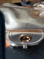 Grand sac à main Michael Kors en cuir doré pâle, Bijoux, Sacs & Beauté, Sacs | Sacs à bandoulière, Comme neuf, Enlèvement, Or