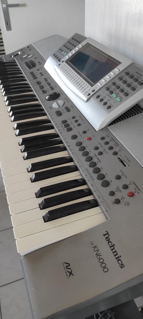 TECHNICS KN6000. >PERFECTE WERKING en STAAT<, Muziek en Instrumenten, Keyboards, Zo goed als nieuw, 61 toetsen, Technics, Aanslaggevoelig