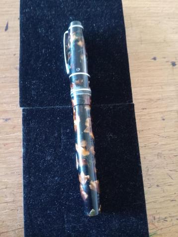 stylo plume ancien beschikbaar voor biedingen