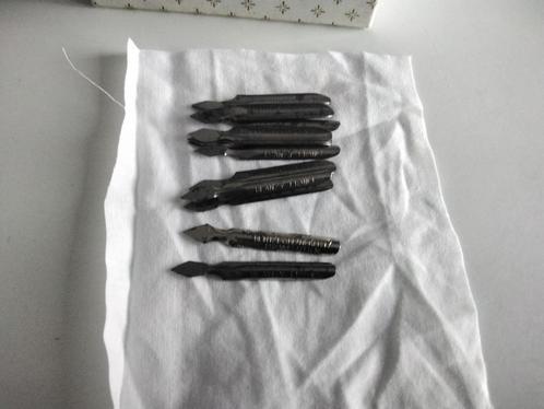 Voormalige stalen messen van Vaccinostyles /LE Jenner/Dr. Ma, Antiek en Kunst, Antiek | Gereedschap en Instrumenten, Verzenden