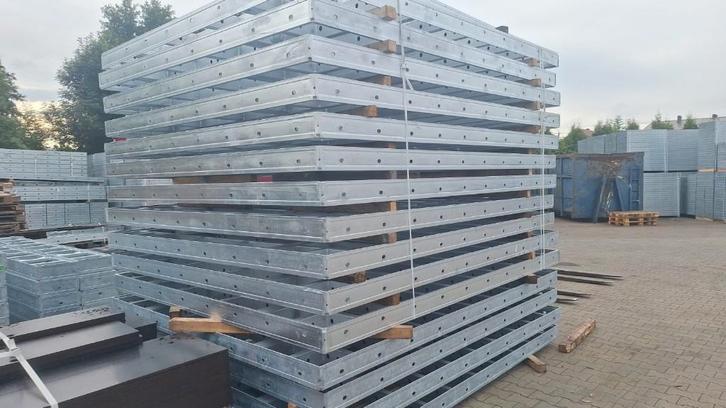 Coffrage typ Hunnebeck Rasto: 200m² hauteur: 2,70m peri doka, Doe-het-zelf en Bouw, Metalen, Nieuw, Overige metalen, Ophalen of Verzenden