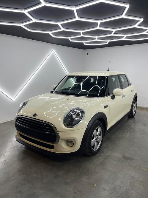 MINI COOPER| 2018| 114.300KM| 136PK| GEKEURD + GARANTIE, Auto's, Mini, Bedrijf, Te koop, Cooper, Airbags, Airconditioning, Bluetooth