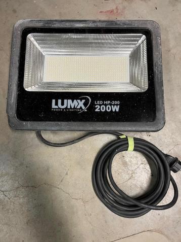 werflamp LUMX LED HP-200 beschikbaar voor biedingen