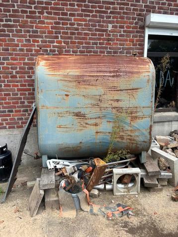Mazouttank beschikbaar voor biedingen