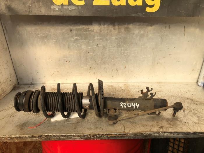 Barre amortisseur avant gauche d'un Volkswagen Polo, Autos : Pièces & Accessoires, Suspension & Châssis, Volkswagen, Utilisé, 3 mois de garantie