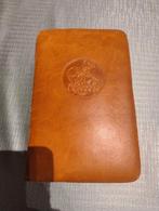 Bijbel vintage in leder etui, Ophalen of Verzenden, Overige typen