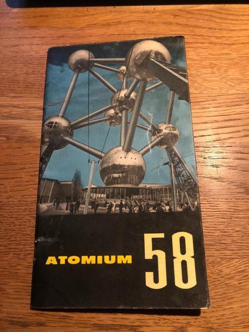 vintage boekje ATOMIUM EXPO 1958, Antiquités & Art, Curiosités & Brocante, Enlèvement ou Envoi
