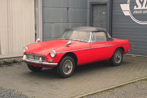 MG B mk1 a restaurer., Auto's, MG, Particulier, B, Benzine, Cabriolet, 2 deurs, Handgeschakeld, Rood, Zwart, Leder, Ophalen