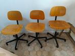 vintage hout/metalen stoelen, Drie, Metaal, Gebruikt, Ophalen