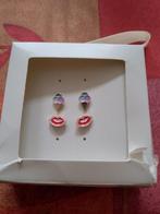 Boucles d'oreilles, Bijoux, Sacs & Beauté, Boucles d'oreilles, Autres matériaux, Puces ou Clous, Autres couleurs, Envoi