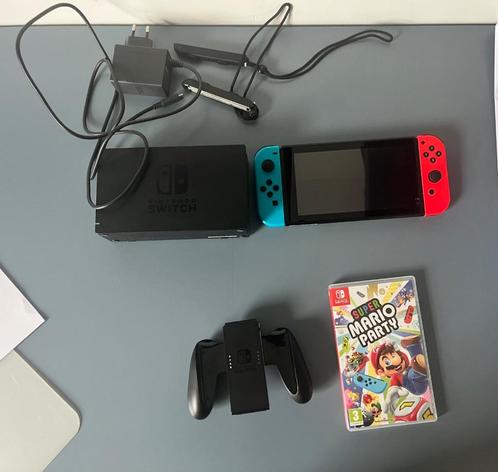 Nintendo Switch, Consoles de jeu & Jeux vidéo, Consoles de jeu | Nintendo Switch, Comme neuf, Switch Original, Avec 1 manette